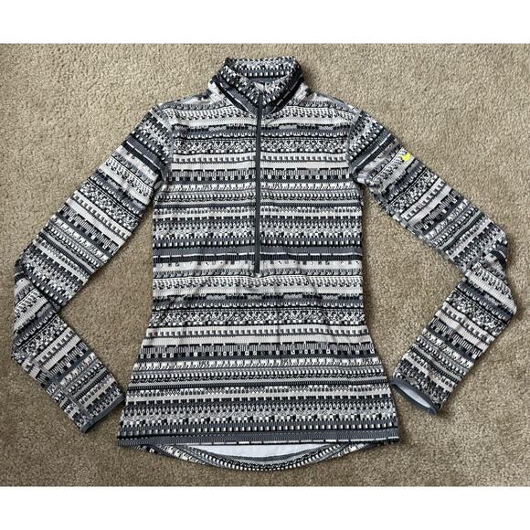 Nike 8-Bit Gray White 1/2-Zip Pullover Dri-Fit Pullover Top Shirt Hyperwarm Sm - Picture 1 of 9